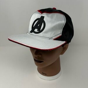 Marvel Comics The Avengers SnapBack Hat Cap White Black Raised Symbol E9